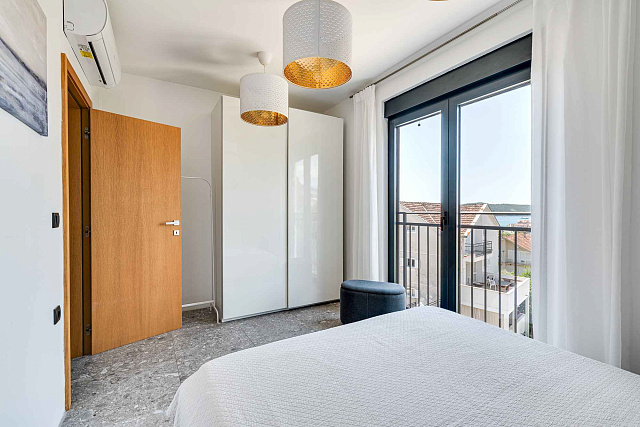 Modern three-bedroom apartment in the centre of Tivat with sea views