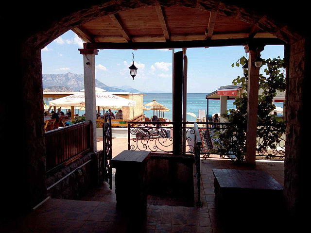 Mini Hotel on Jaz 50 meters from the sea — photo 8
