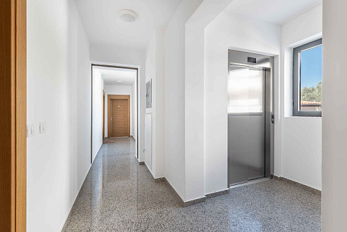 One-Bedroom Apartment in Kamenovo – Near the Sea — photo 2