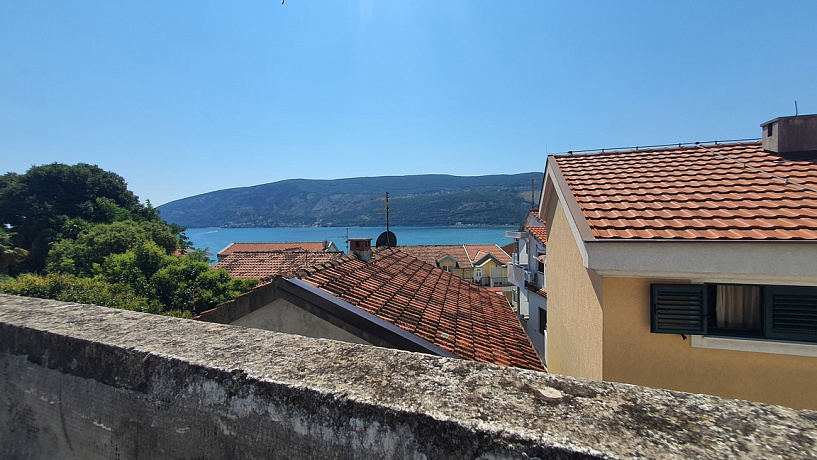 For sale apartment in Herceg Novi with sea view