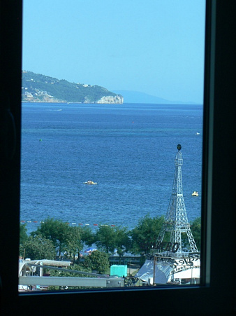 Apartment with spectacular sea view