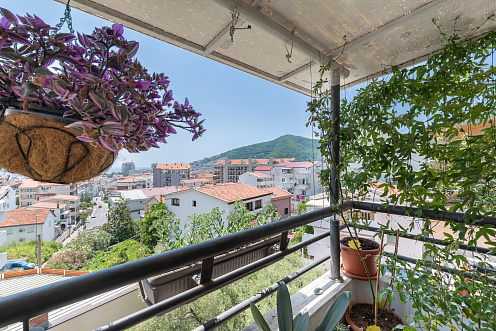 Spacious Furnished Apartment with Loft Potential and Sea View in Budva