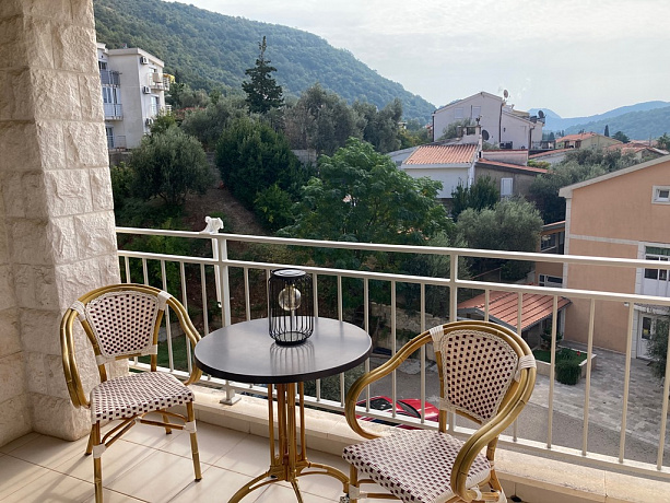 Apartment 50m2 with one bedroom and sea view in Petrovac
