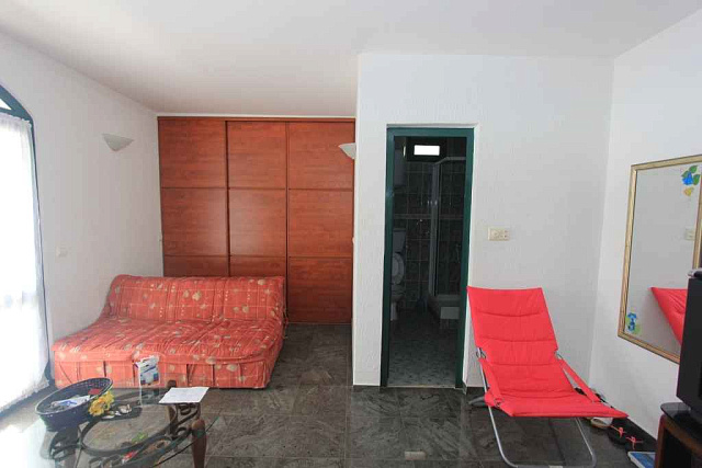 Villa with pool in Petrovac — photo 36