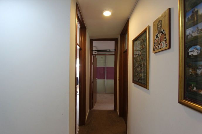 Four bedroom apartment in Budva