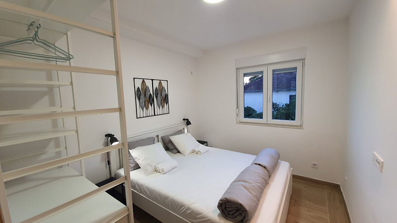 5157 apartment Herceg Novi Kumbor 2r 66m2