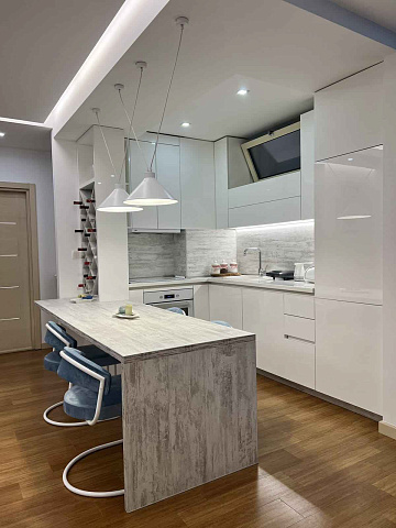Luxury Apartment in the Center of Budva – 90 m² with Garage — photo 8