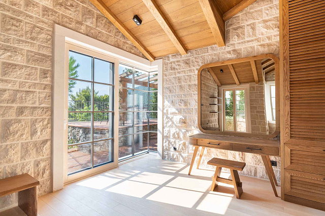 An Exceptional Seaside Luxury Villa in Žanjice — photo 8