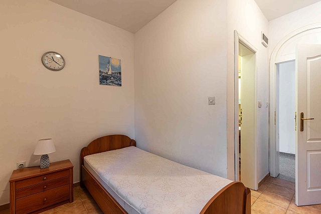 Cozy Seafront Apartment in Bigovo — with Terrace and Stunning Sea View — photo 13