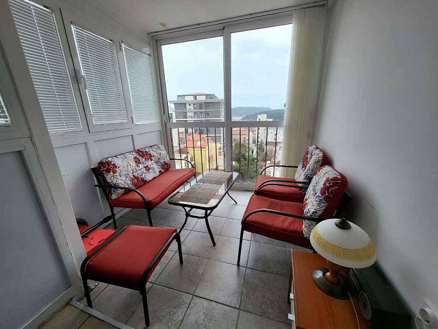 One bedroom apartment with sea view in Becici — photo 8