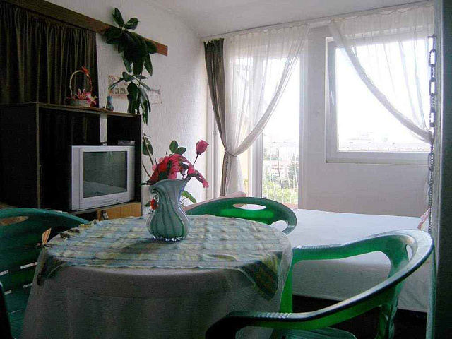 Apartment in Budva — photo 9