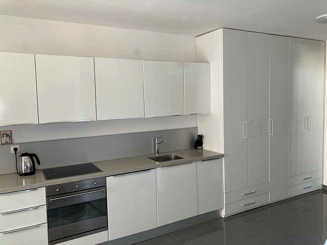 Apartment with two bedrooms in Becici — photo 4