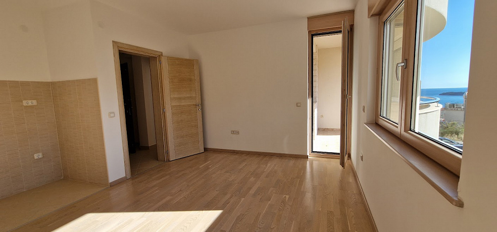 One and two bedroom apartments in Bečići