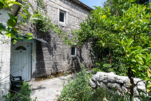 For Sale – Charming Stone House in Kotor, Beautiful Mediterranean Style