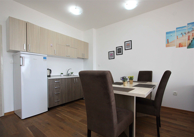 Apartment in Rafailovici  — photo 6