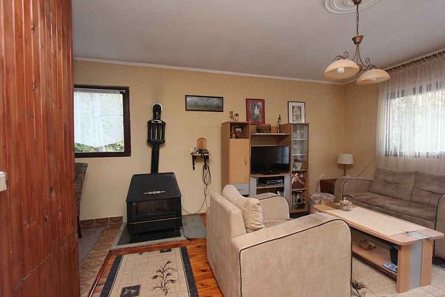 Three – storey house for sale in Herceg Novi — photo 10