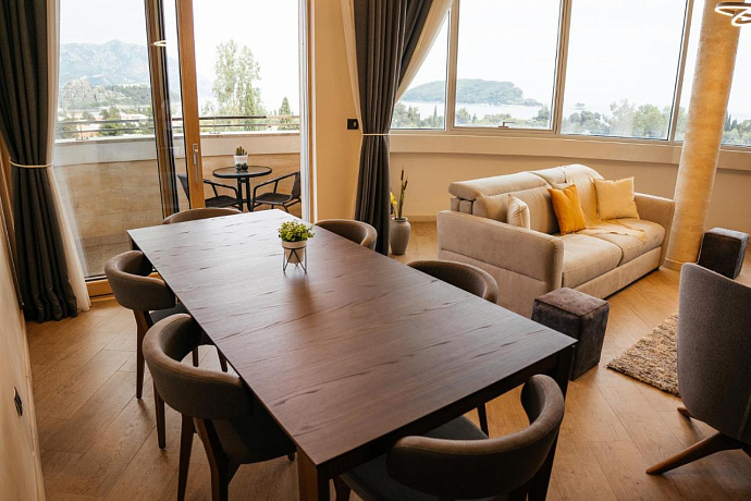 LUX apartment in Budva with sea view