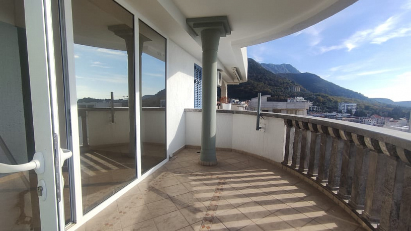 One bedroom apartment with panoramic sea view in Pržno