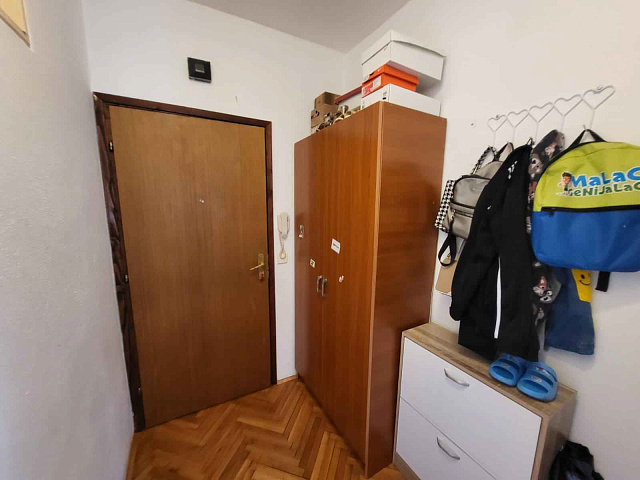 Two-bedroom apartment  in Petrovac in a quiet neighborhood within walking distance from the beach — photo 8