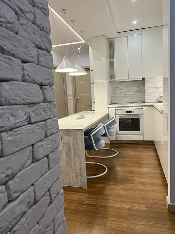 Luxury Apartment in the Center of Budva – 90 m² with Garage — photo 12