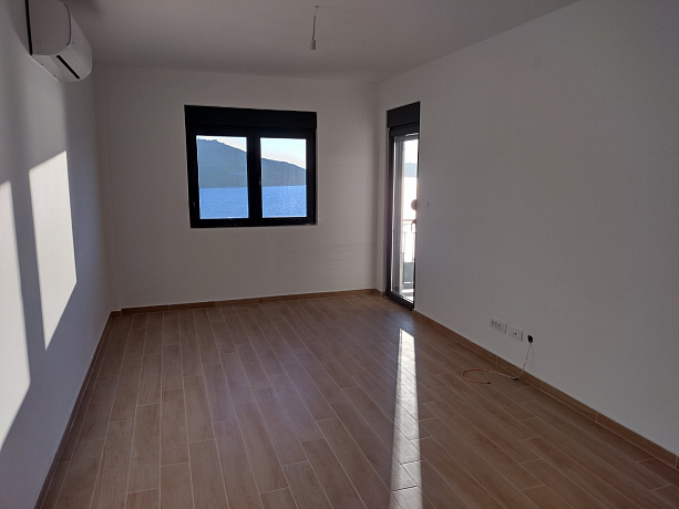 5091 Apartment Herceg Novi Kumbor 1r 40m2