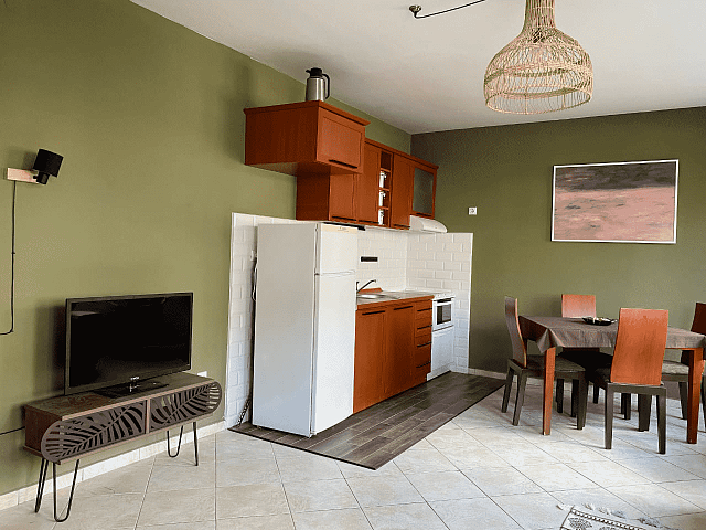 Apartment with two bedrooms located in a complex with a swimming pool — photo 4