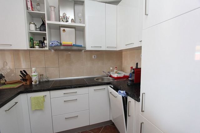Beautiful Two Bedroom Apartment Budva — photo 10