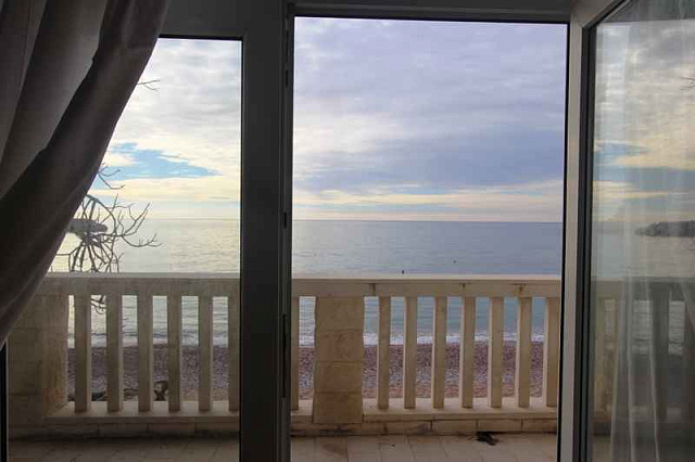 Apartments with spectacular sea view