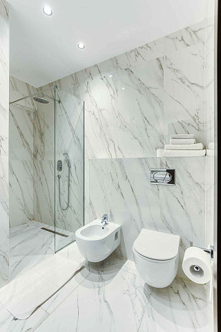 A luxuriously furnished apartment for sale in Bečići – an opportunity not to be missed. — photo 16