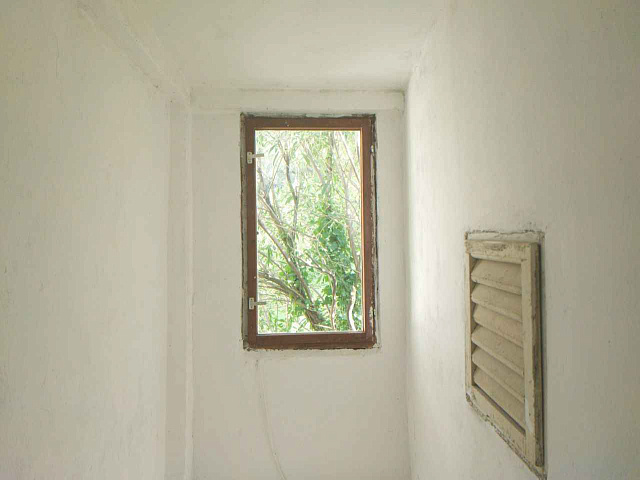 House with two apartments in Becici