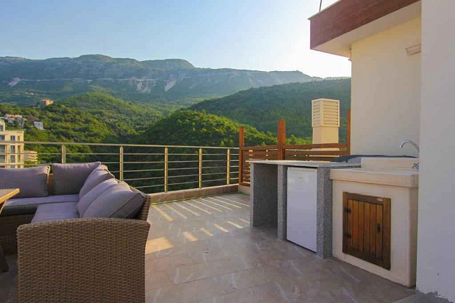 Für den Verkauf von Penthouse in Bechichi mit einem Panorama -Meerblick — photo 12