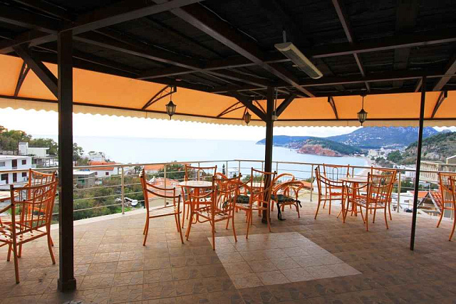 Sutomore-Hotels — photo 4