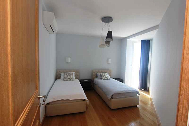 Luxurious Three Bed Private Villa Blizikuce Montenegro — photo 9