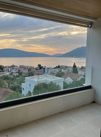 Apartment in Tivat 49m2 with sea view with one bedroom
