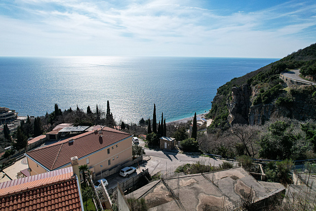 Plot 1580 m2 with project of apart hotel in Rezevici — photo 9