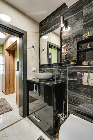 Two-storey spacious house in Sutomore — photo 25