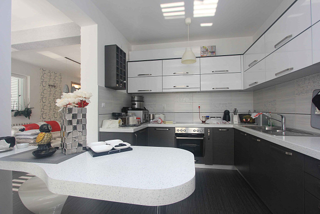 Mini Hotel in Becici for sale — photo 4
