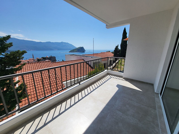 For sale two apartments in Budva with stunning sea views
