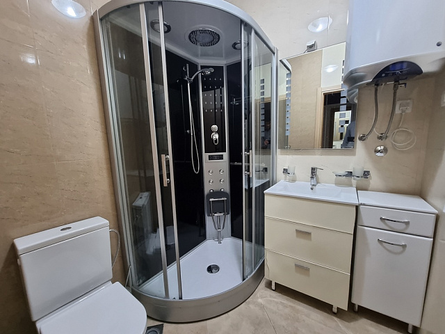 Lux two-bedroom apartment in Bečići — photo 10