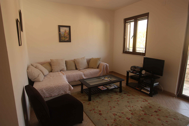 Apartment in Risan — photo 4