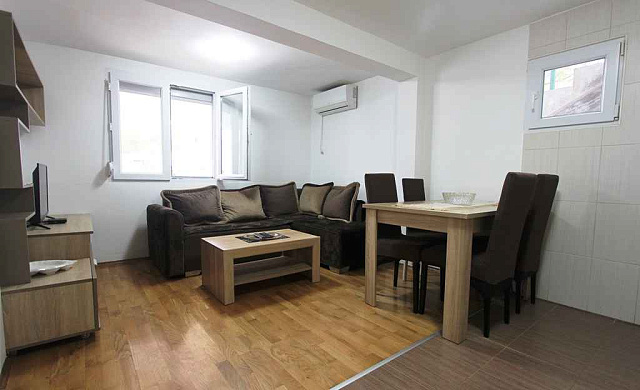 Sea view house in Belishi — photo 9