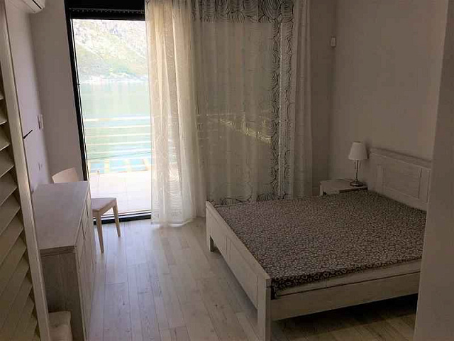 Modern house in Stoliv with pool — photo 6