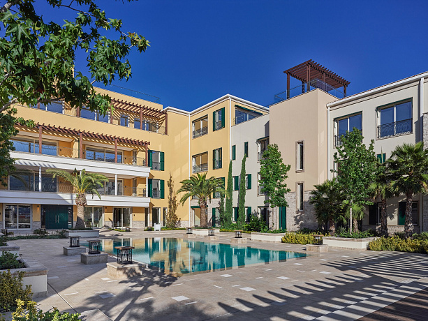 Luxurious apartments in a complex in Herceg Novi