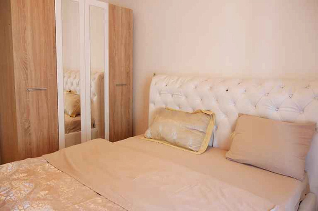 Apartment with two bedrooms and sea views in Kotor — photo 9