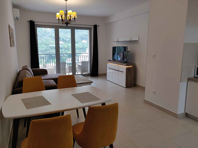 One bedroom apartment Morinj — photo 26