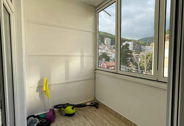 Furnished One-Bedroom Apartment 49m² + 5m² Terrace Near Budva Old Town — photo 6