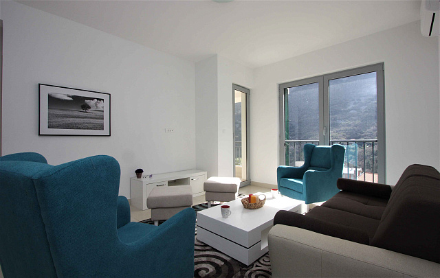 Apartment in Morinj — photo 12