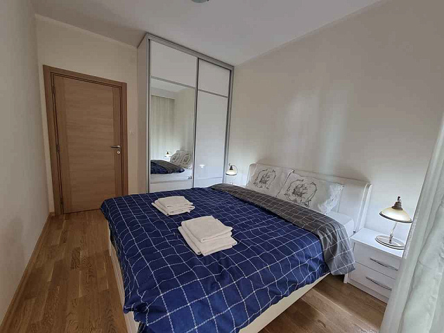 Lux two-bedroom apartment in Bečići — photo 6