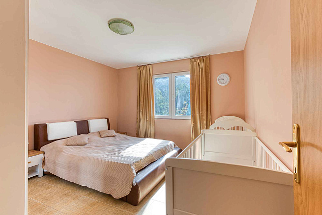 A house in Sutomore with a panoramic sea view 142 m2 — photo 5