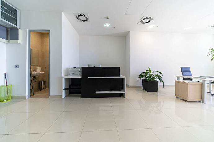 Modern office space in TQ Plaza Budva with sea view